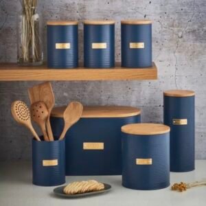 Kitchen storage set